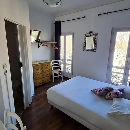 Hotel Constantin 2*